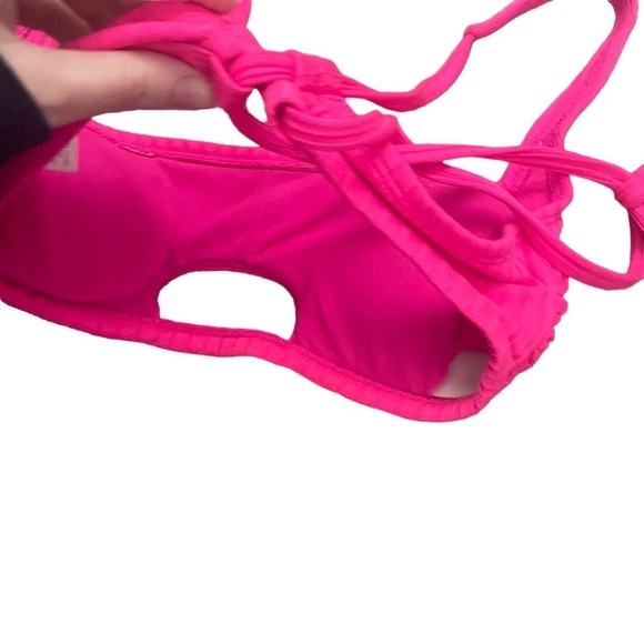XHILARATION Bright Hot Pink Ribbed Square Neck Key Hole Cutout Summer Bikini Top - Picture 9 of 10